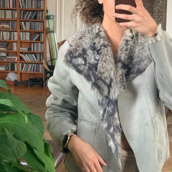 Anthropologie reversible faux fur/suede jacket - Picture 4 of 7